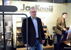 Dennis Saalberg van Jack Kooij stond er voor hun winkel interieurs. "Wat jij wilt, is wat wij maken".